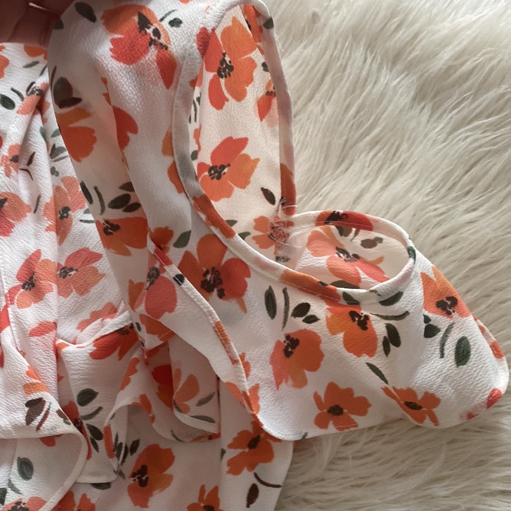 🍊COLD SHOULDER RUFFLE FLORAL DRESS 🥕 - Picture 3 of 5